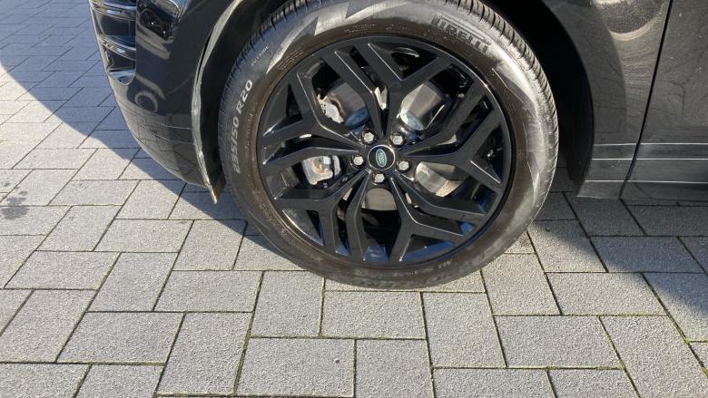 Land Rover Range Rover Evoque 1.5 P300e R-Dynamic SE 5dr Auto Hatchback